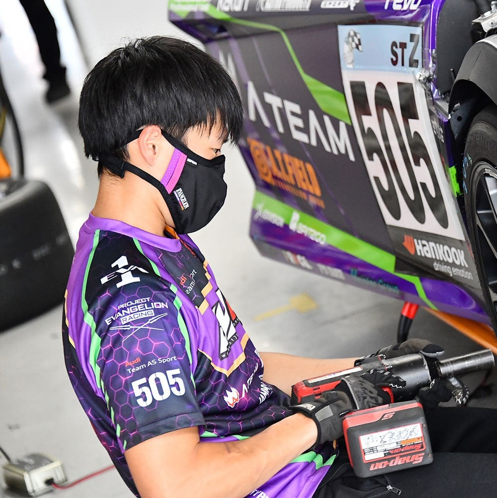 EVANGELION SPORTS × SNAP GEAR マスク（初号機）