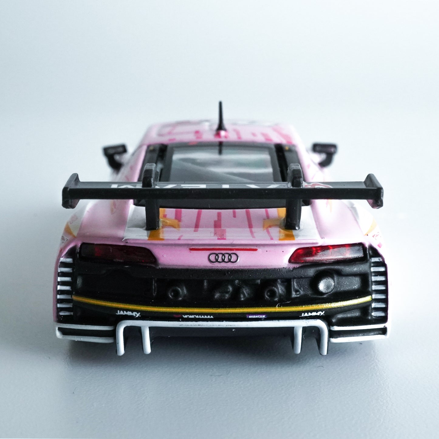 ＜POPRACE＞1/64 Audi R8 LMS エヴァ RT 8号機 X Works R8 & マリRQフィギュアセット